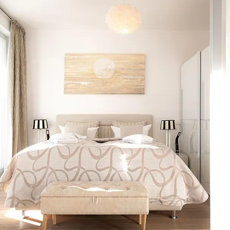 First Wolke 7 Apartment